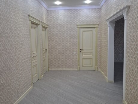 3-комнатная квартира, 145 м², 8-ci mikrorayon: 375 000 ₼ 2