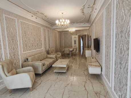 Elan №6148198 - Bakı, İçəri Şəhər m., 2 otaqlı, 100 m², 8/12 mərtəbə