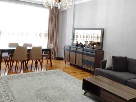 Объявление №6148447 - Баку, пос. Ени Ясамал, 3-комн., 140 м², 6/19 этаж