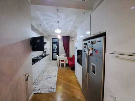 3 otaqlı mənzil, 115 m², 9-cu mikrorayon: 218 000 ₼ 2