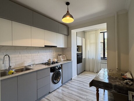 3 otaqlı mənzil, 70 m², Elmlər Akademiyası: 259 000 ₼ 2