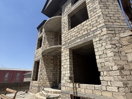 Elan №6148652 - Bakı, Köhnə Günəşli q., 10 otaqlı, 570 m²