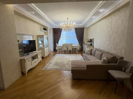 Elan №6148753 - Bakı, Həzi Aslanov m., 4 otaqlı, 160 m², 10/17 mərtəbə