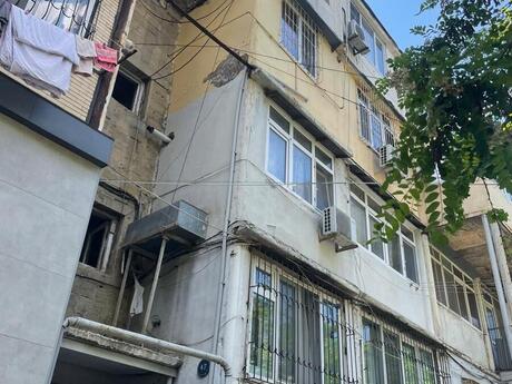 м. Элмляр Академиясы
