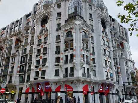 Elan №6148774 - Bakı, Sahil m., 4 otaqlı, 246 m², 3/8 mərtəbə