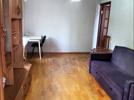 Elan №6148896 - Bakı, Qara Qarayev m., 1 otaqlı, 42 m², 2/5 mərtəbə