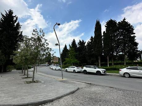 Azadlıq Prospekti m.