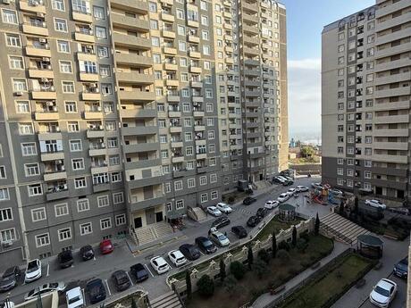 Elan №6149096 - Bakı, Yeni Günəşli q., 3 otaqlı, 70 m², 2/17 mərtəbə