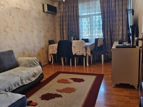 Elan №6148991 - Bakı, İçəri Şəhər m., 3 otaqlı, 62.8 m², 2/9 mərtəbə