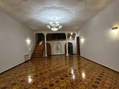 15-room house for rent in Badamdar, 1 500 m², 16 000 AZN/mo, photo 3 / 12