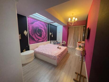 Elan №6149178 - Bakı, Elmlər Akademiyası m., 4 otaqlı, 215 m², 13/27 mərtəbə
