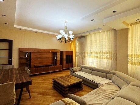 4 otaqlı mənzil, 175 m², Nəriman Nərimanov: 450 000 ₼ 3