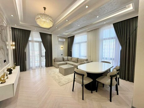 Elan №6149320 - Bakı, Gənclik m., 4 otaqlı, 185 m², 8/12 mərtəbə
