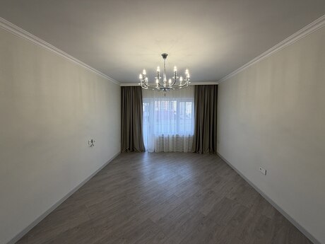 Elan №6149359 - Bakı, Şah İsmayıl Xətai m., 3 otaqlı, 85 m², 5/9 mərtəbə