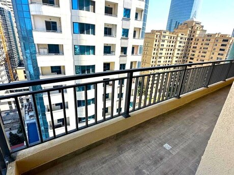3 otaqlı mənzil, 193 m², 28 May: 920 000 ₼ 2