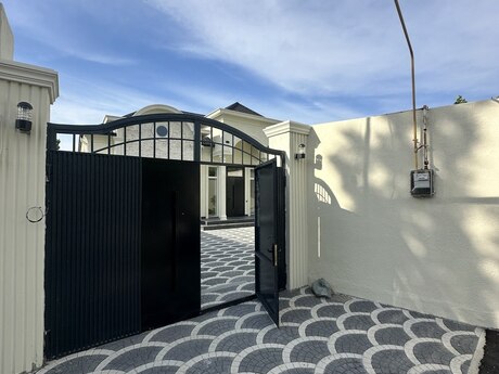 4 otaqlı həyət evi, 130 m², Buzovna: 210 000 ₼ 2