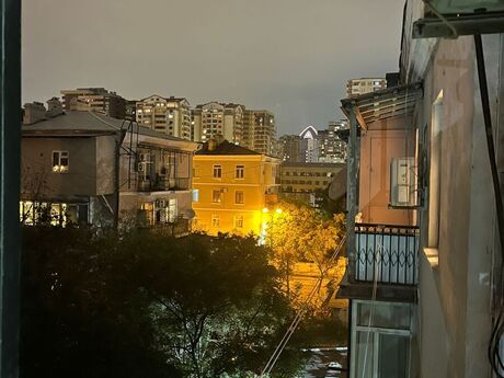 2 otaqlı köhnə tikili - Şah İsmayıl Xətai m. - 60 m²