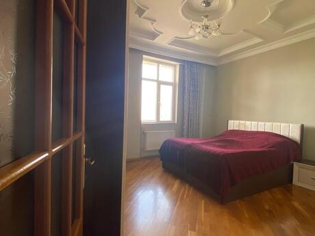 3 otaqlı mənzil, 150 m², 20 Yanvar: 325 000 ₼ 5