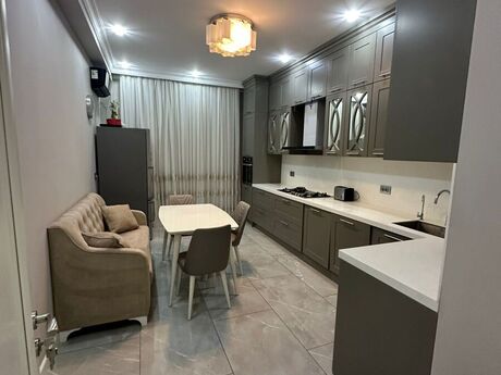 Elan №6149662 - Bakı, Memar Əcəmi m., 2 otaqlı, 100 m², 11/14 mərtəbə