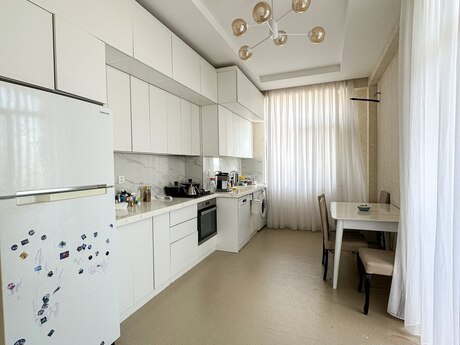 Elan №6148091 - Bakı, 8 Noyabr m., 3 otaqlı, 125 m², 13/17 mərtəbə