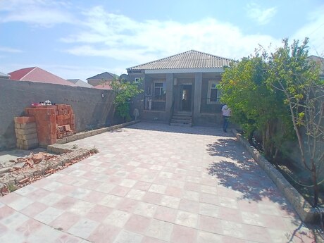 3 otaqlı həyət evi, 100 m², Binə: 65 000 ₼ 2