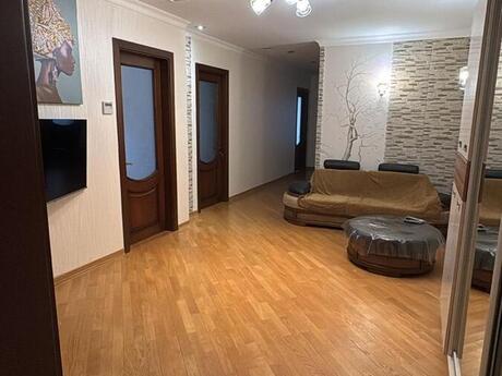3-комн. новостройка - м. Низами - 125 м²