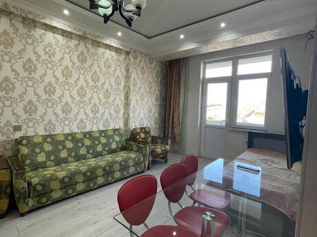 Объявление №6149946 - Хырдалан, Хырдалан, 2-комн., 65 м², 8/13 этаж