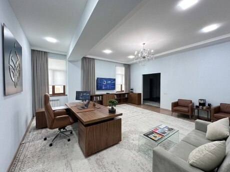 Elan №6149948 - Bakı, Elmlər Akademiyası m., 3 otaqlı, 150 m²