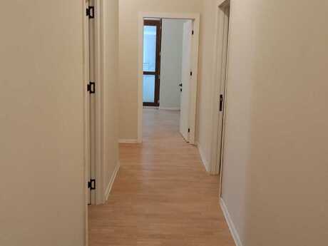 Elan №6150128 - Bakı, 8 Noyabr m., 4 otaqlı, 135 m², 5/9 mərtəbə