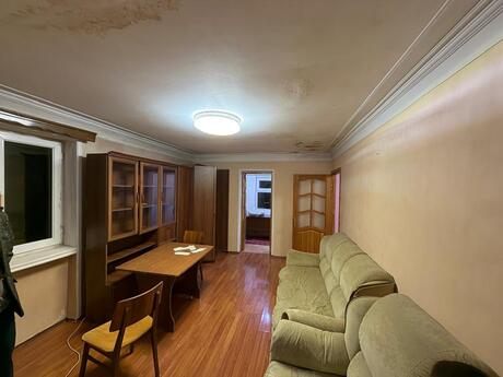 Elan №6150330 - Bakı, Elmlər Akademiyası m., 2 otaqlı, 38 m², 5/5 mərtəbə