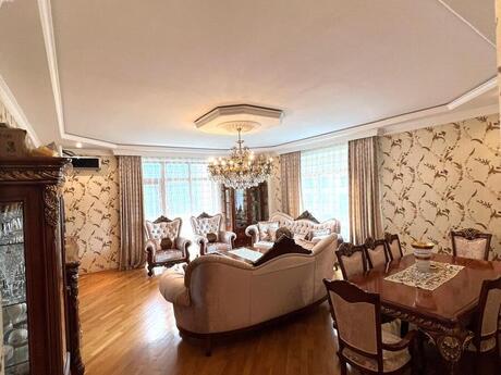 4 otaqlı mənzil, 178 m², Elmlər Akademiyası: 700 000 ₼ 2