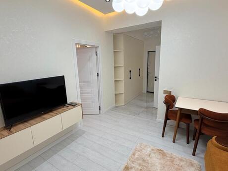 Объявление №6150742 - Баку, м. Кара Караев, 2-комн., 42.5 м², 14/17 этаж