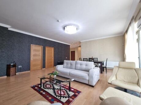 3 otaqlı mənzil, 121 m², Nizami: 616 590 ₼ 2