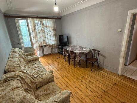 Elan №6151150 - Bakı, Neftçilər m., 2 otaqlı, 50 m², 4/5 mərtəbə