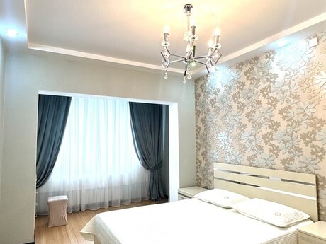 2-room apartment for rent, 70 m², Nəsimi: 700 ₼/mo 2