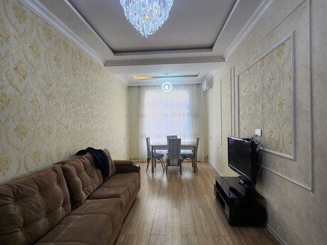 Kirayə 2 otaqlı mənzil, 70 m², Memar Əcəmi: 700 ₼/ay 2