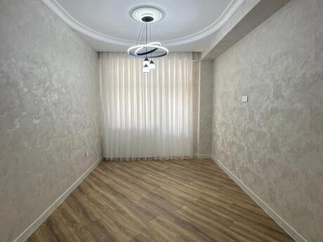 2-room apartment, 70 m², Qurtuluş 93: 105 000 ₼ 4