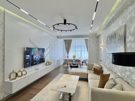 Объявление №6151464 - Баку, м. Гянджлик, 4-комн., 141.7 м², 3/17 этаж