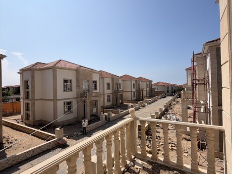 5 otaqlı həyət evi, 230 m², Sea Breeze: 663 000 ₼ 3