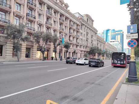Elan №6151805 - Bakı, Sahil m., 4 otaqlı, 175 m², 4/6 mərtəbə