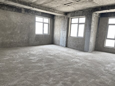 4-комн. новостройка - м. Элмляр Академиясы - 180 м²