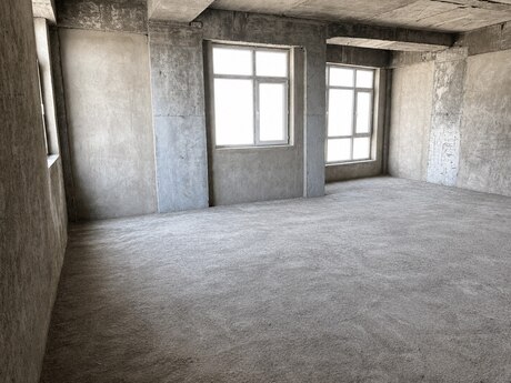 4-комн. новостройка - м. Элмляр Академиясы - 180 м²