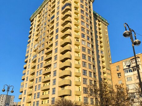 Объявление №6152000 - Баку, м. Элмляр Академиясы, 4-комн., 180 м², 15/19 этаж