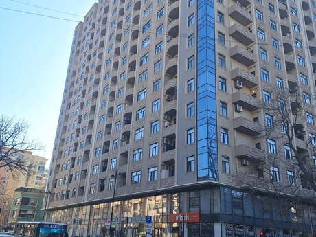 Elan №6152087 - Bakı, Nəriman Nərimanov m., 3 otaqlı, 102 m², 14/16 mərtəbə