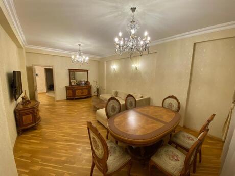 Объявление №6152199 - Баку, м. Нариман Нариманов, 3-комн., 130 м², 7/16 этаж