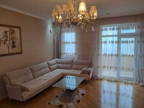 Elan №6152318 - Bakı, İnşaatçılar m., 2 otaqlı, 90 m², 7/16 mərtəbə