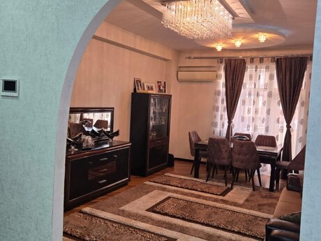 Elan №6152345 - Bakı, 20 Yanvar m., 3 otaqlı, 120 m², 10/17 mərtəbə
