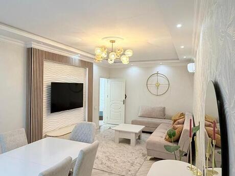 Elan №6152378 - Bakı, Günəşli q., 2 otaqlı, 70 m², 6/9 mərtəbə