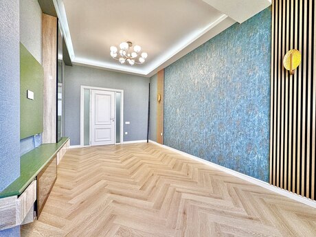 3-комнатная квартира, 90 м², Neftçilər: 259 000 ₼ 2