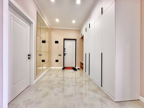 2-room apartment, 103 m², Neftçilər: 275 000 ₼ 4